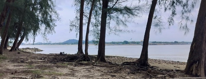 Pantai Marina is one of Kuala Terengganu.