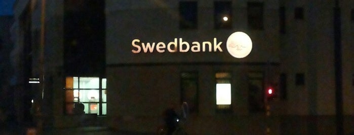 Laisvės a. „Swedbank“ klientų aptarnavimo padalinys / Visą parą veikianti savitarnos erdvė is one of „Swedbank“ klientų aptarnavimo padaliniai.