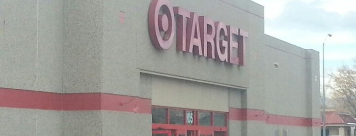 Target is one of Lieux qui ont plu à Mo.