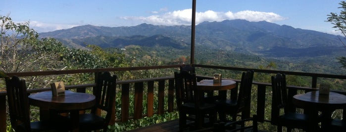 Restaurante Mirador Los Olivos is one of สถานที่ที่ Eyleen ถูกใจ.