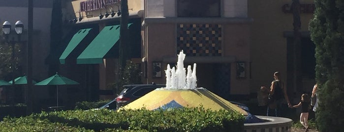 Citrus Plaza Fountain is one of USA.