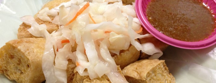 家湘涼麵 香炸臭豆腐 is one of Taipei eats.