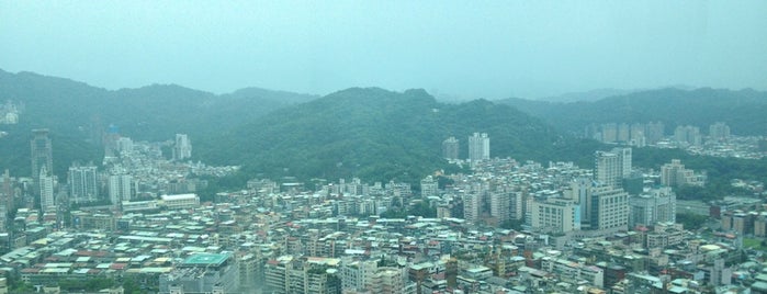 Starbucks is one of Taiwan Favorites.