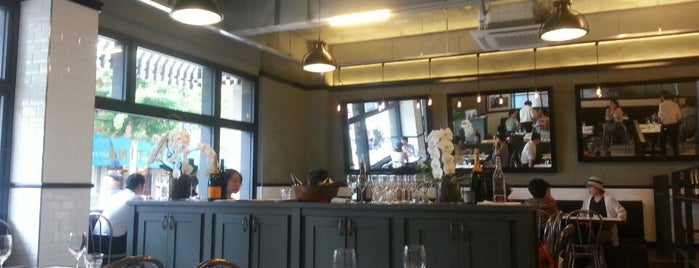 Libertine Bar & Kitchen is one of Seoul Essentials.
