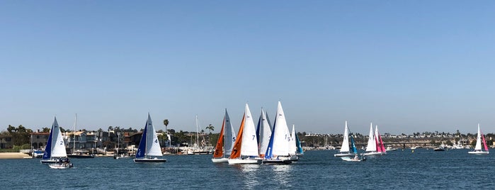 Newport Harbor Yacht Club is one of สถานที่ที่ Todd ถูกใจ.