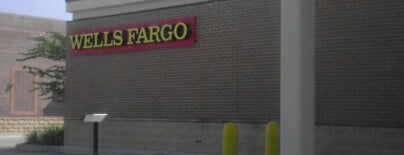 Wells Fargo is one of Thomas : понравившиеся места.