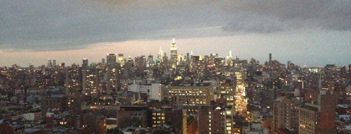 Soaked @ Mondrian Soho is one of NYC Rooftops - avoiding Midtown & Indoors.