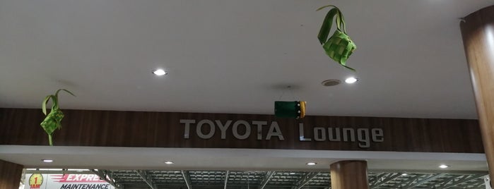 Toyota Nasmoco is one of solo buanget.
