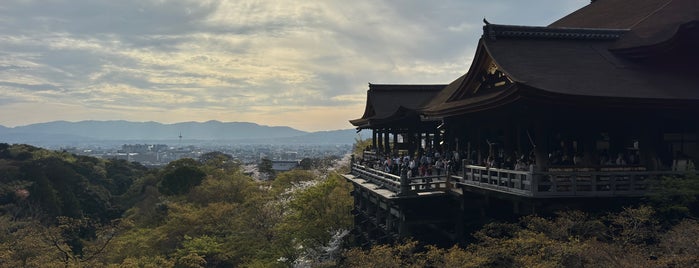 清水寺 is one of 京都市の重要文化財（建造物）.