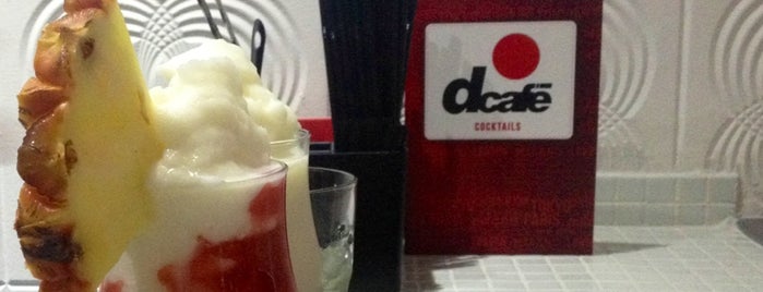 Dcafé is one of cafeterías.