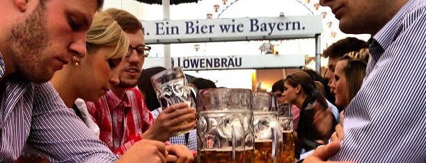 Löwenbräu Festzelt is one of Tempat yang Disukai Daniel.