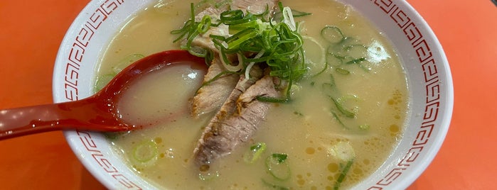 金龍ラーメン 難波千日前店 is one of ラーメン4.