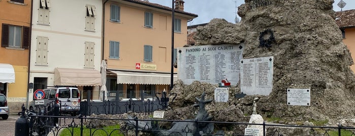 Monumento ai Caduti is one of Italy 🇮🇹.