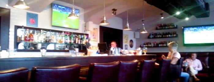 Брюгге is one of Лучшие кафе, бары и рестораны СПБ.
