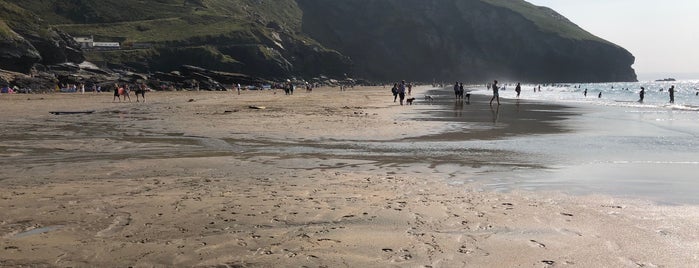 Trebarwith Strand Beach is one of Posti salvati di Vinícius.