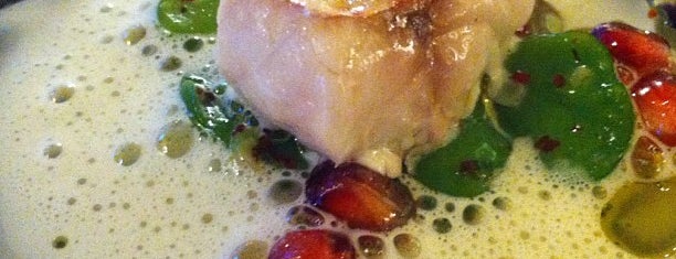 Varanda Ritz Four Seasons is one of Restaurants.