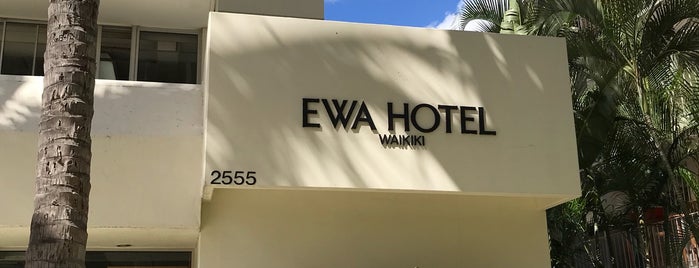 Ewa Hotel Waikiki is one of Mid Century Hawai’i.