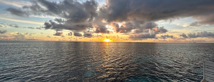 Centara Grand Island Resort & Spa Maldives is one of 1903.