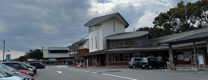 道の駅 紀宝町ウミガメ公園 is one of 中部「道の駅」スタンプブック・スタンプラリー.