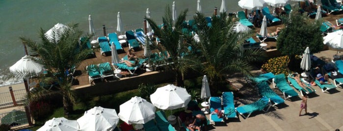 Diamond Hill Resort Beach is one of dnz_ : понравившиеся места.
