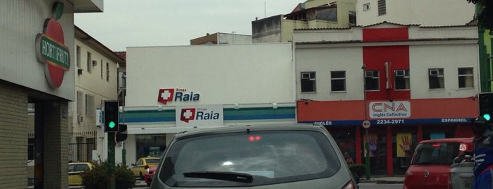 Droga Raia is one of Mercados e Shoppings.