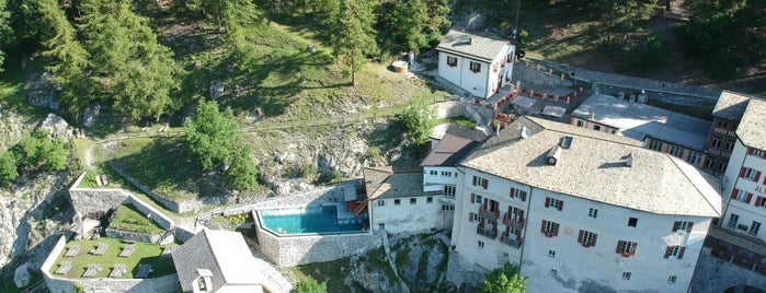 Bagni Vecchi is one of Therme.