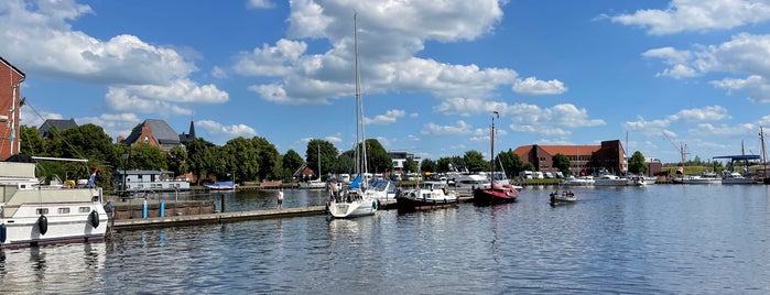 Delft Emden is one of Ostfriesland.