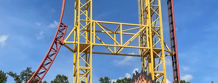 Dare Devil Dive is one of SIX FLAGS OVER GEORGIA.