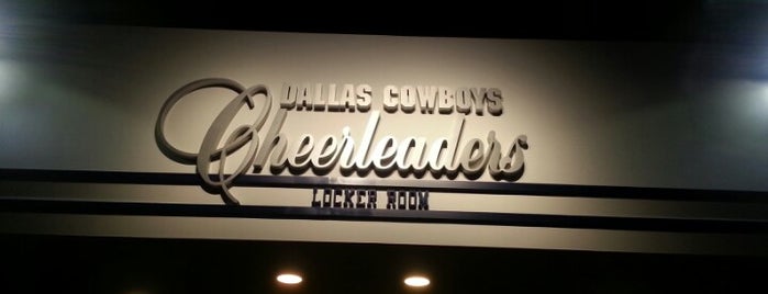 Dallas Cowboys Cheerleaders Locker Room is one of Tempat yang Disukai Joey.