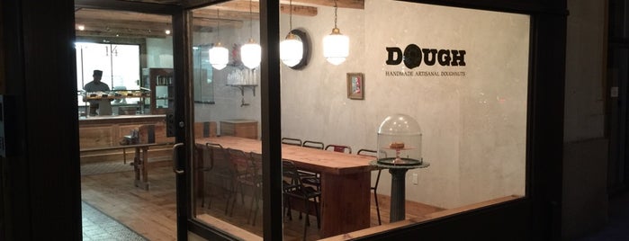 Dough is one of New York // restaurantes.