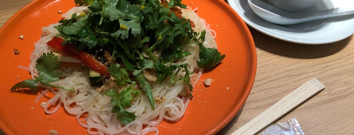 トーキョービーフン is one of つけ麺とかラーメンとか.