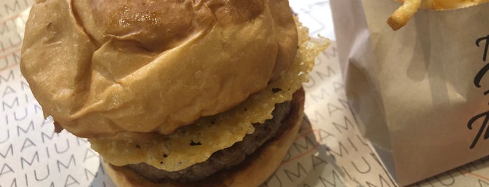 Umami Burger is one of 東京ひとり飯.