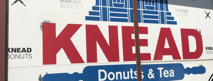 Knead Donuts And Tea is one of Posti che sono piaciuti a Marsha.