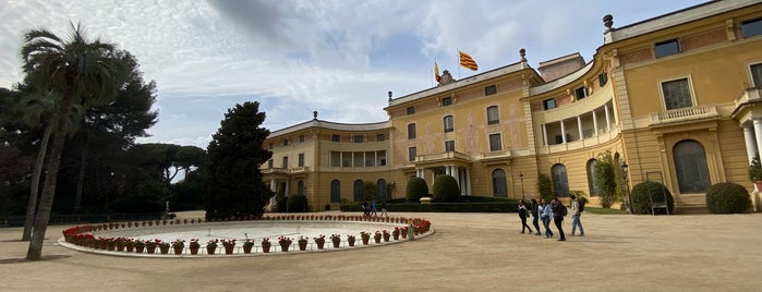 Palau Reial de Pedralbes is one of Gespeicherte Orte von Fabio.