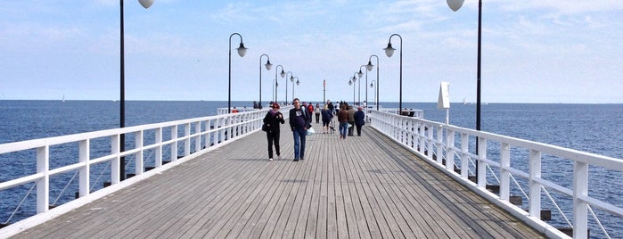 Molo Orłowskie is one of Gdynia.