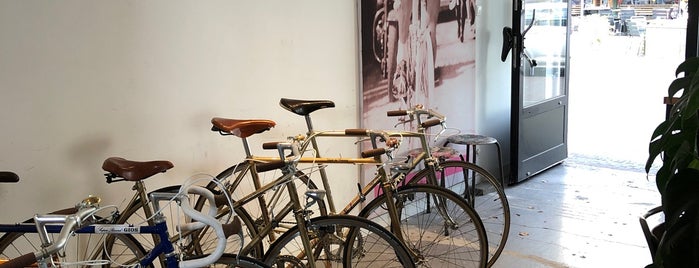 de waalse pijl is one of Cycling cafes.