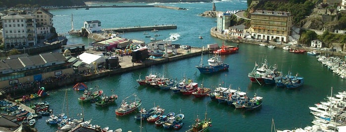 Luarca is one of Cantabria.