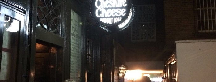 Ye Olde Cheshire Cheese is one of Abroad: England 💂.