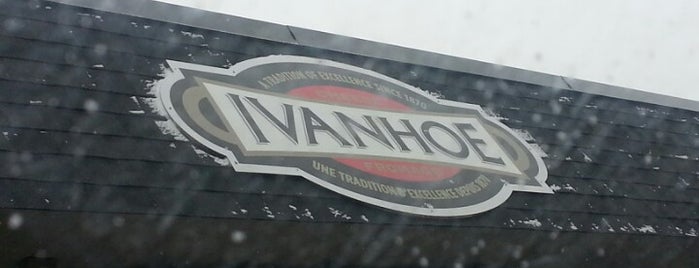 Ivanhoe Cheese is one of สถานที่ที่ Mona ถูกใจ.