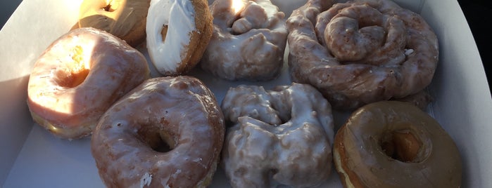 Ross Bakery is one of Butler County Donut Trail.