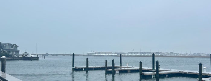 Yacht Club Of Stone Harbor is one of Wedding Venues.