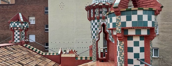 Casa Vicens is one of Barselona gezi.