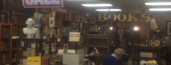 Caravan Bookstore is one of LA.