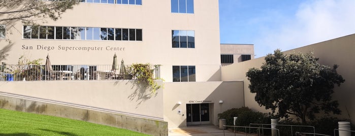 San Diego Supercomputer Center (SDSC) is one of Lugares favoritos de Christopher.