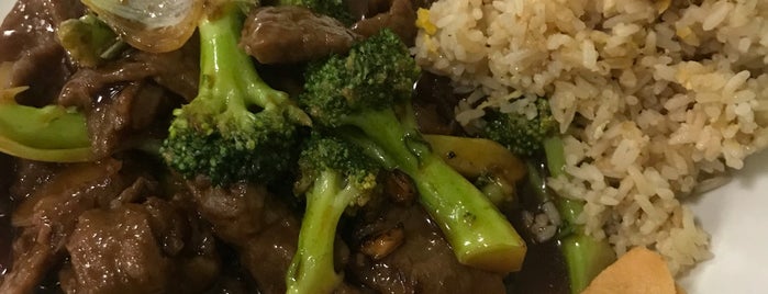 Hunan Chinese Restaurant is one of The 7 Best Places for Chicken Stir Fry in San Diego.