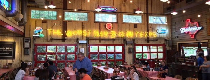 Rudy's Country Store & Bar-B-Q is one of Austin 🤠.