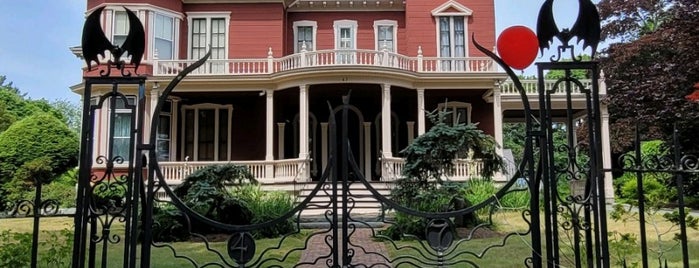 Stephen King's House is one of NE road trip.