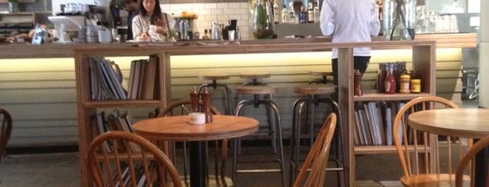 Lantana Cafe is one of Thierry'in Beğendiği Mekanlar.