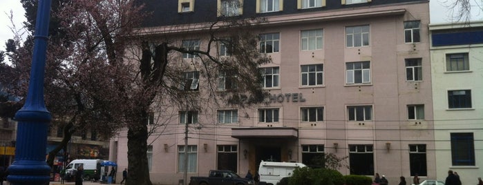Gran Hotel Isabel Riquelme is one of Tempat yang Disukai Fran!.