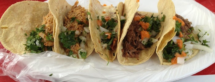 Tacos La Cabañita is one of Carlosさんの保存済みスポット.